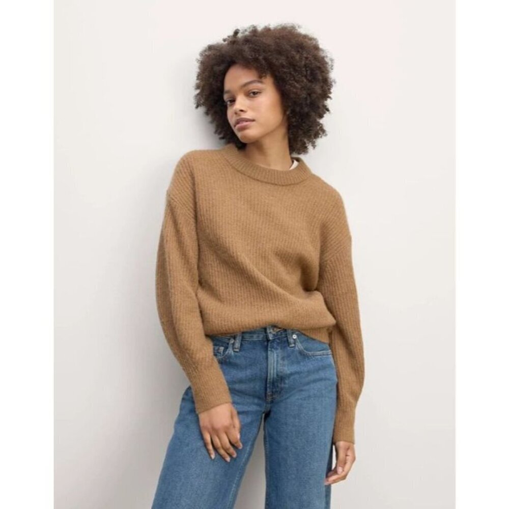 Everlane The Cocoon Crew in Alpaca
